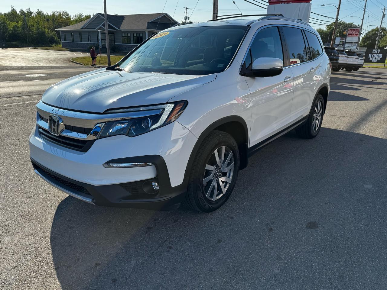 2021 Honda Pilot EX-L NAVI Photo3