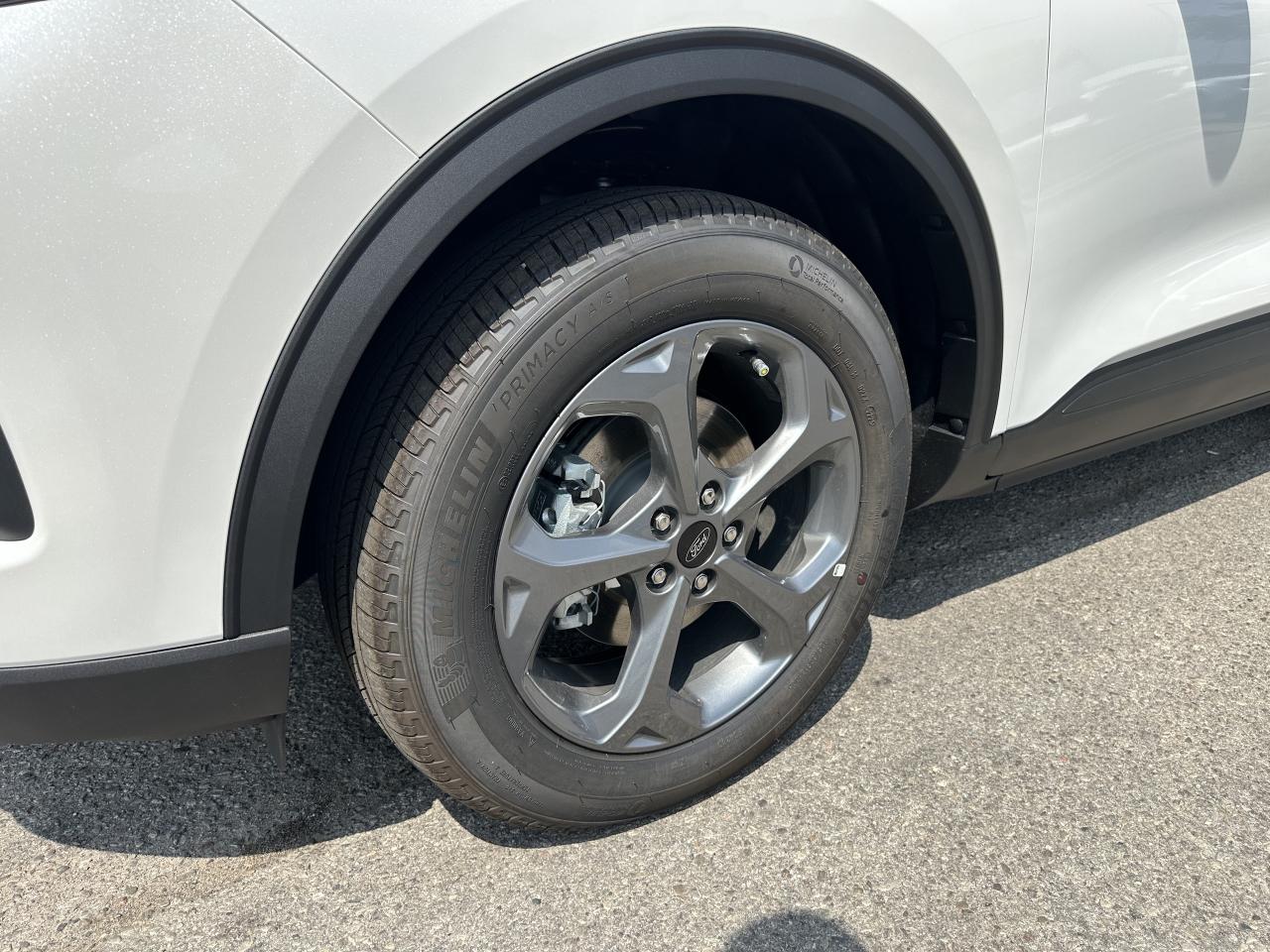 2025 Ford Escape ST-LINE |AWD | TECH PACK | COLD WEATHER GRP  | Photo