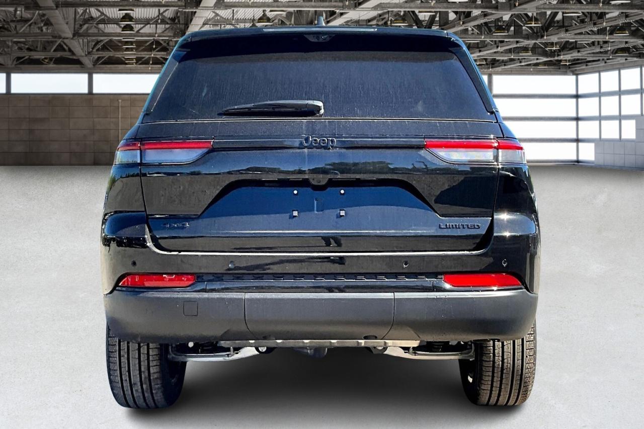 2025 Jeep Grand Cherokee LIMITED | Black App Pkg | Pano Roof | LuxTech 2 Photo