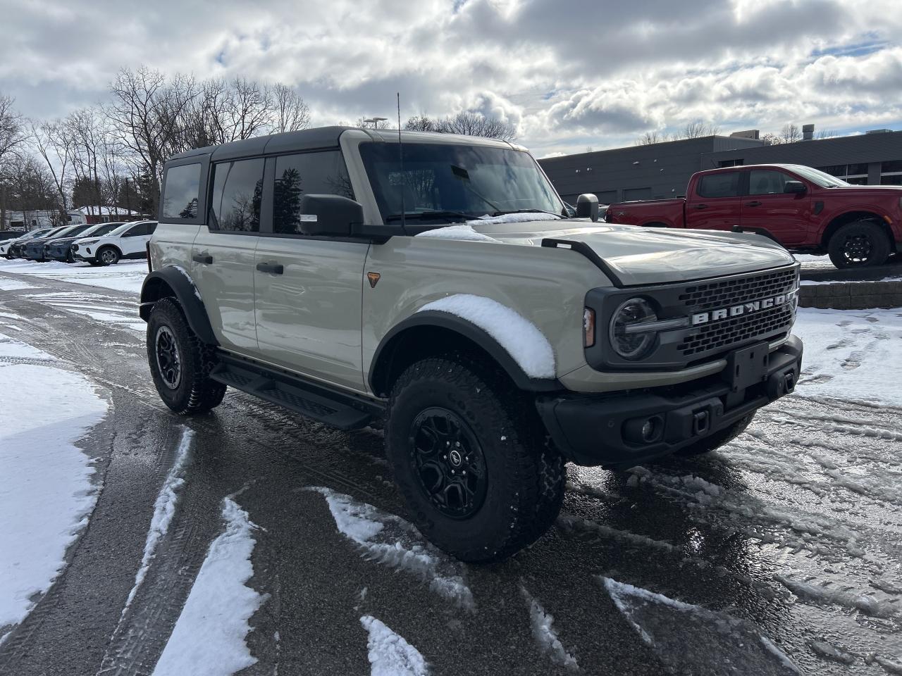 2025 Ford Bronco Badlands Photo