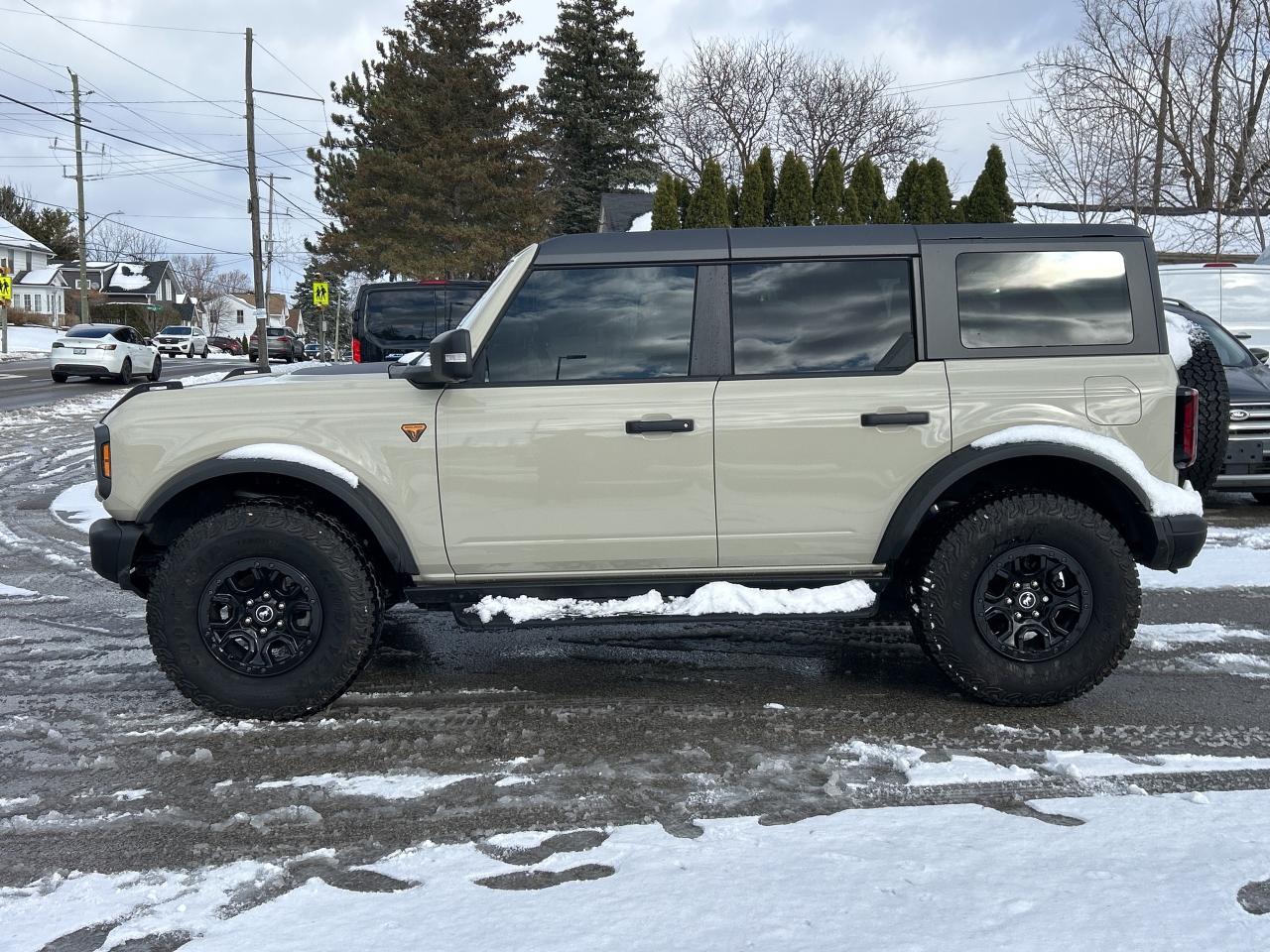 2025 Ford Bronco Badlands Photo5