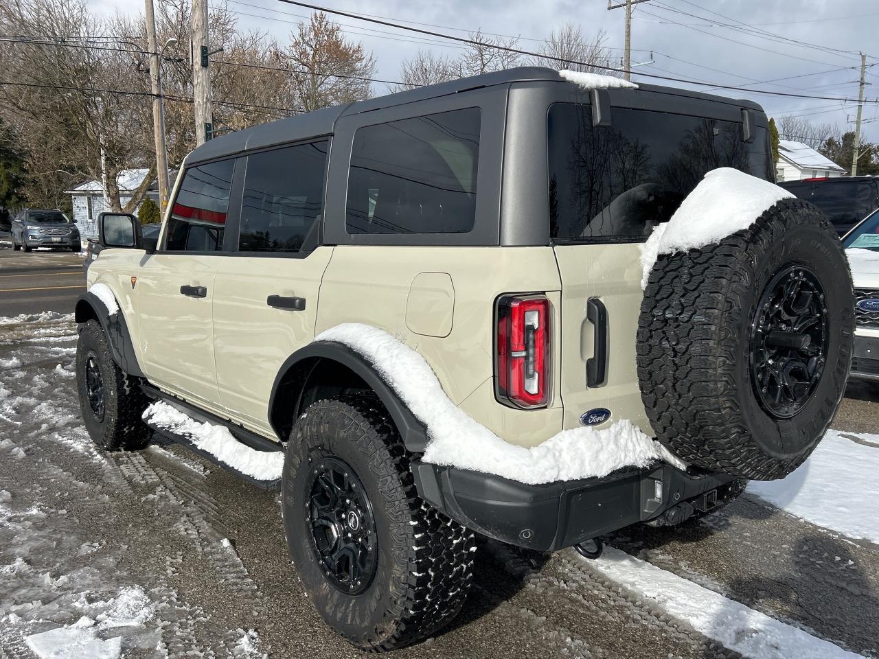 2025 Ford Bronco Badlands Photo5