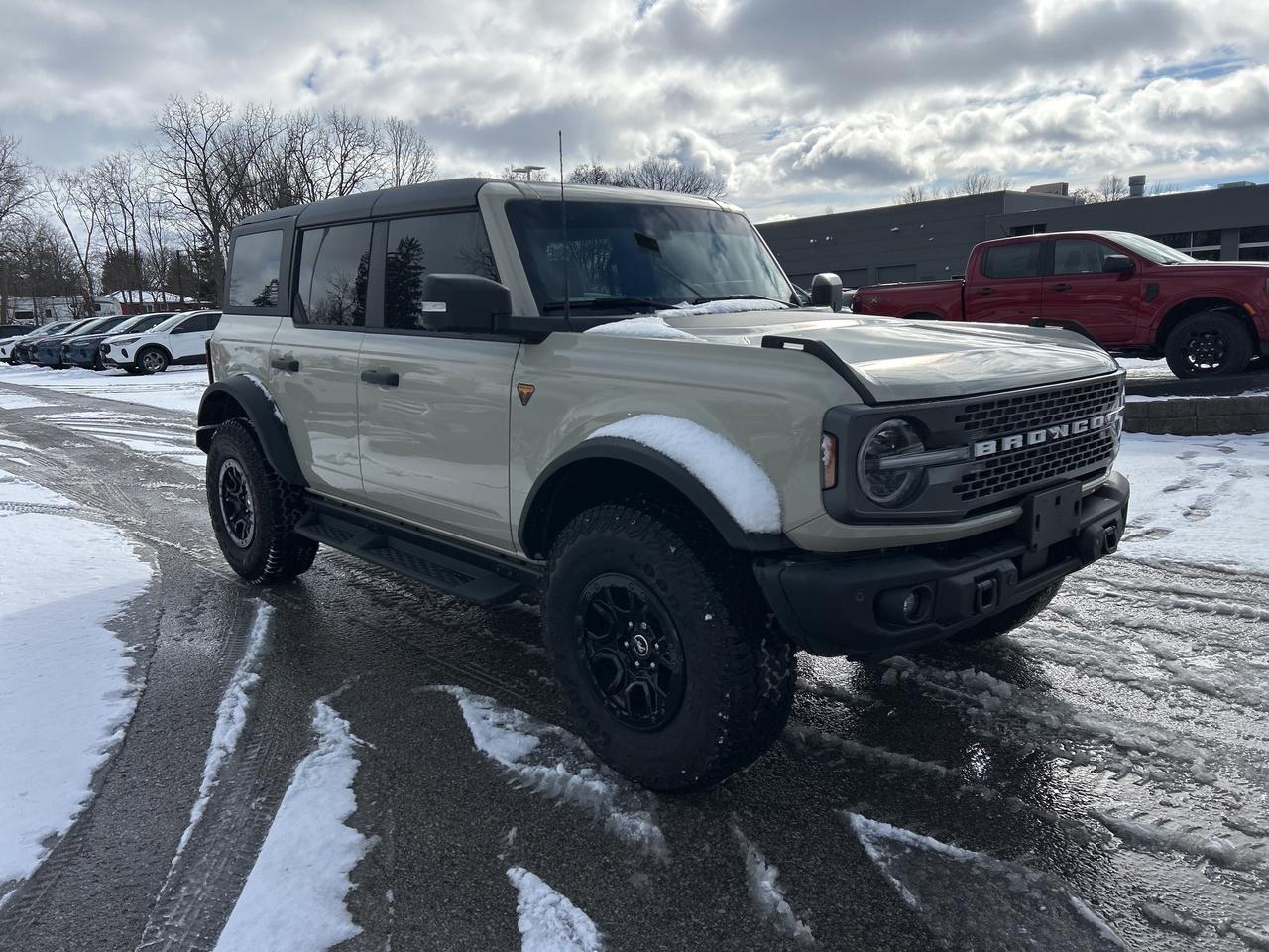 2025 Ford Bronco Badlands Photo