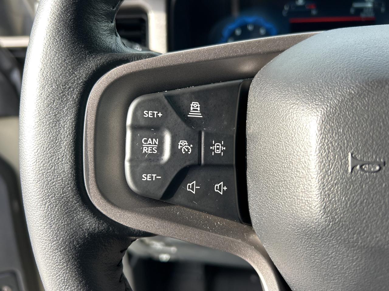 2025 Ford Bronco Badlands Photo