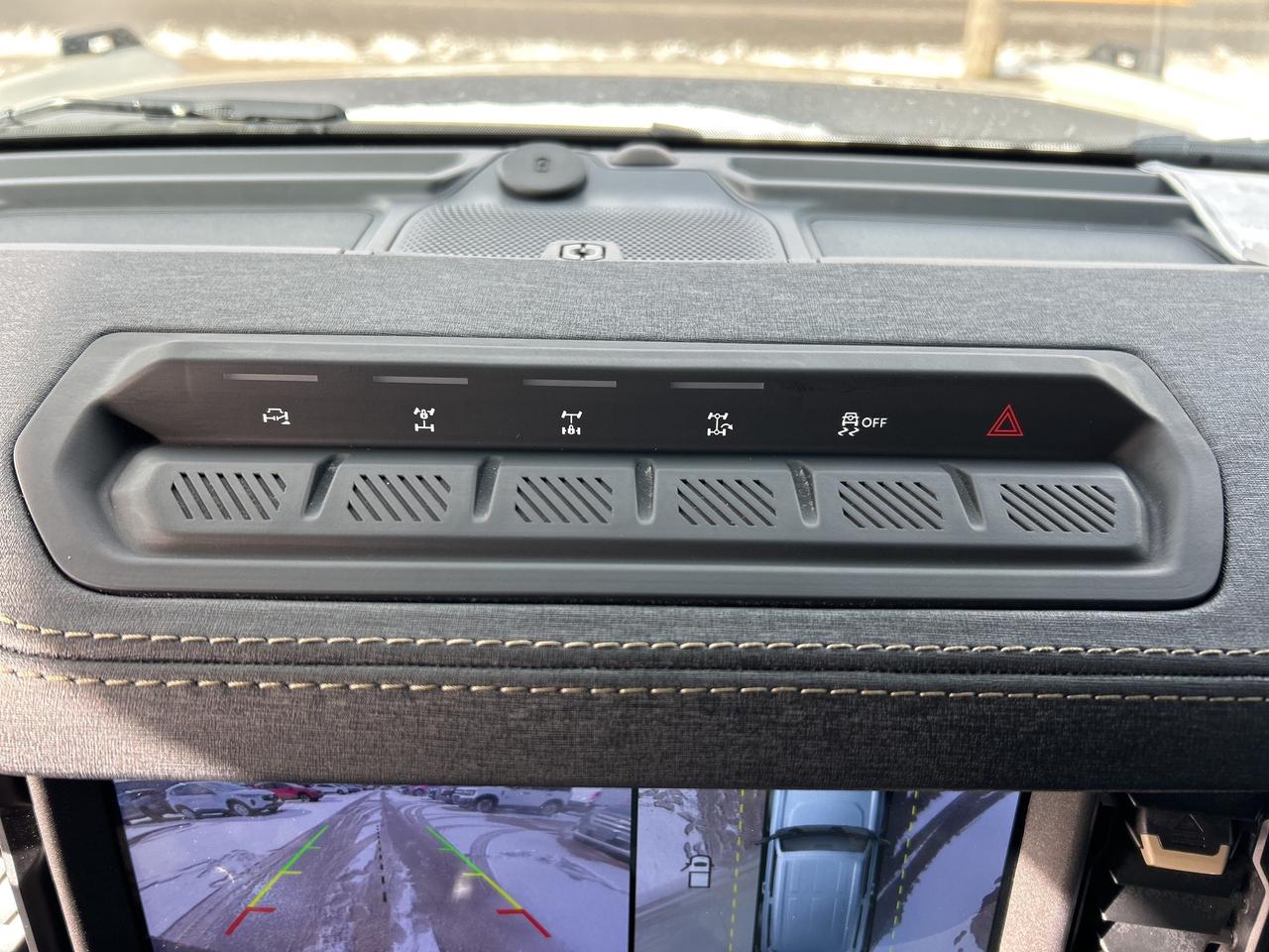 2025 Ford Bronco Badlands Photo