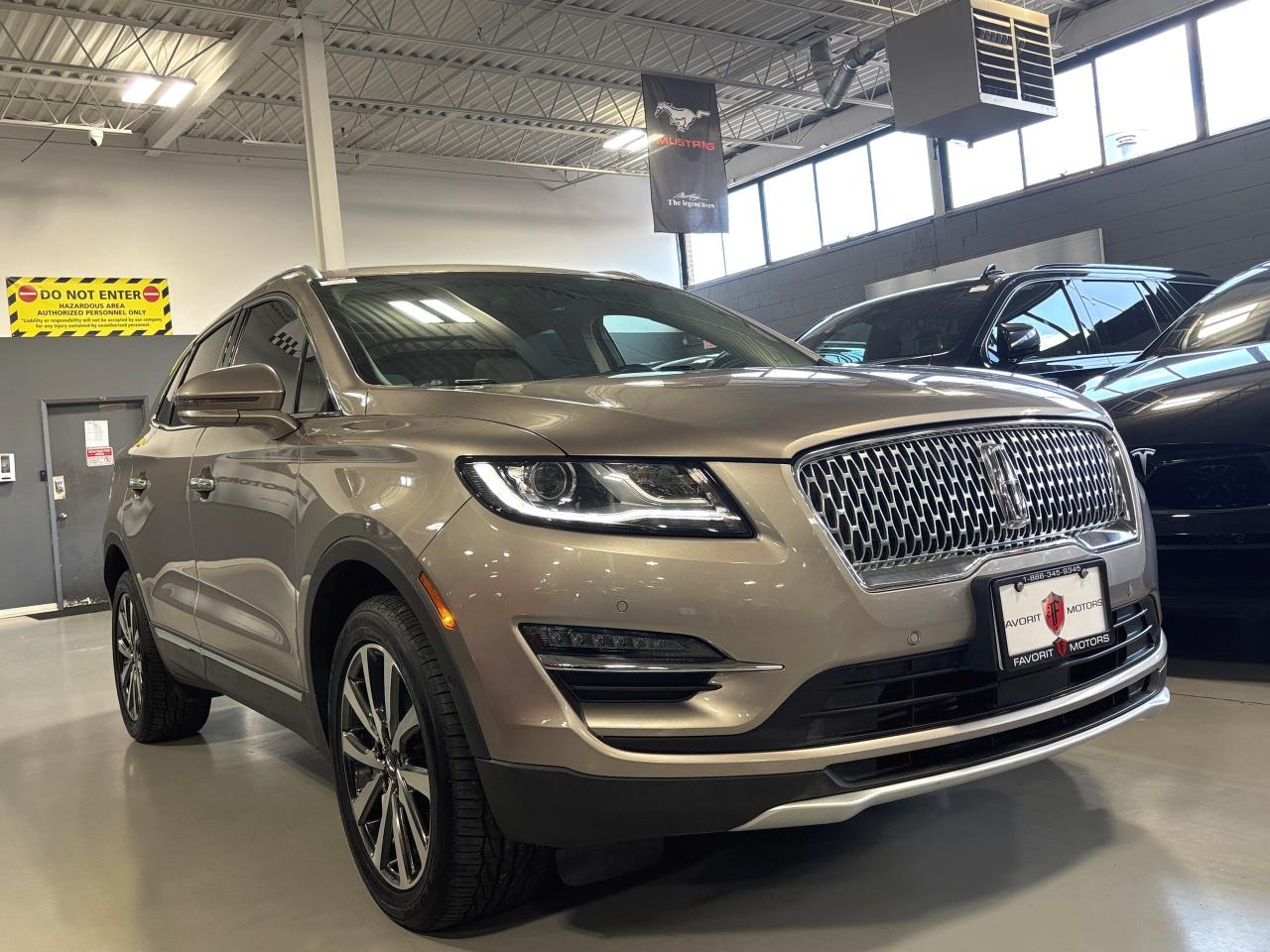 2019 Lincoln MKC Reserve|AWD|NAV|WOOD|CREAMLEATHER|AMBIENT|PANOROOF - Photo #2