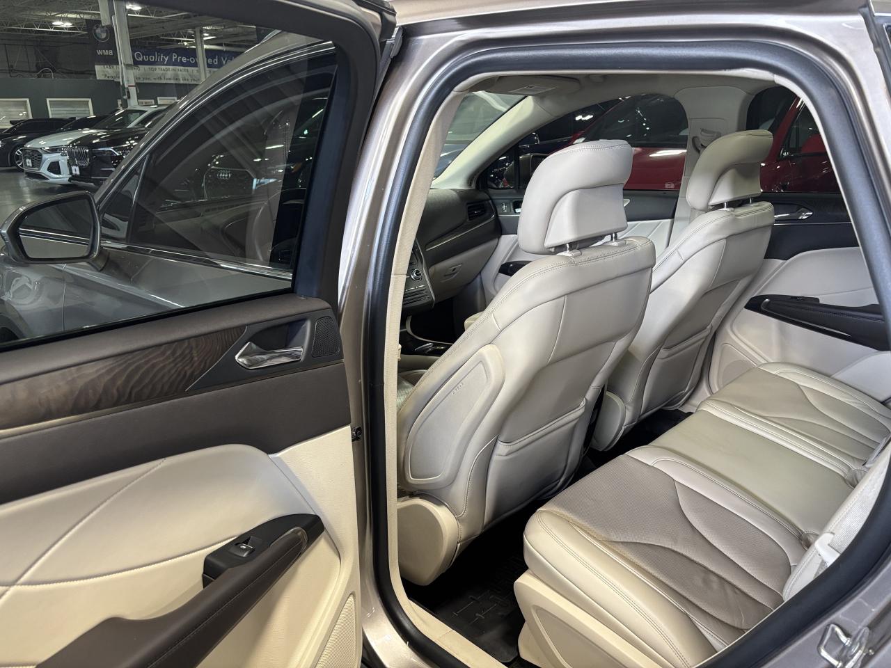 2019 Lincoln MKC Reserve|AWD|NAV|WOOD|CREAMLEATHER|AMBIENT|PANOROOF - Photo #6