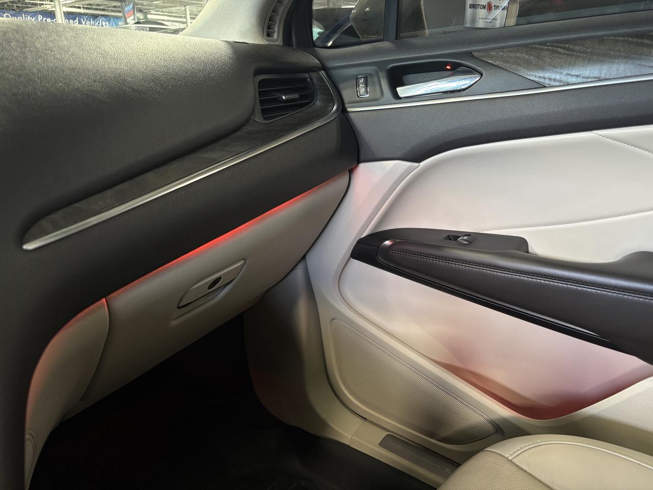 2019 Lincoln MKC Reserve|AWD|NAV|WOOD|CREAMLEATHER|AMBIENT|PANOROOF - Photo #28