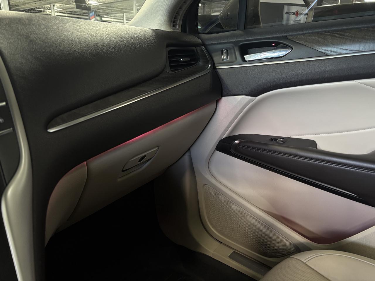2019 Lincoln MKC Reserve|AWD|NAV|WOOD|CREAMLEATHER|AMBIENT|PANOROOF - Photo #31
