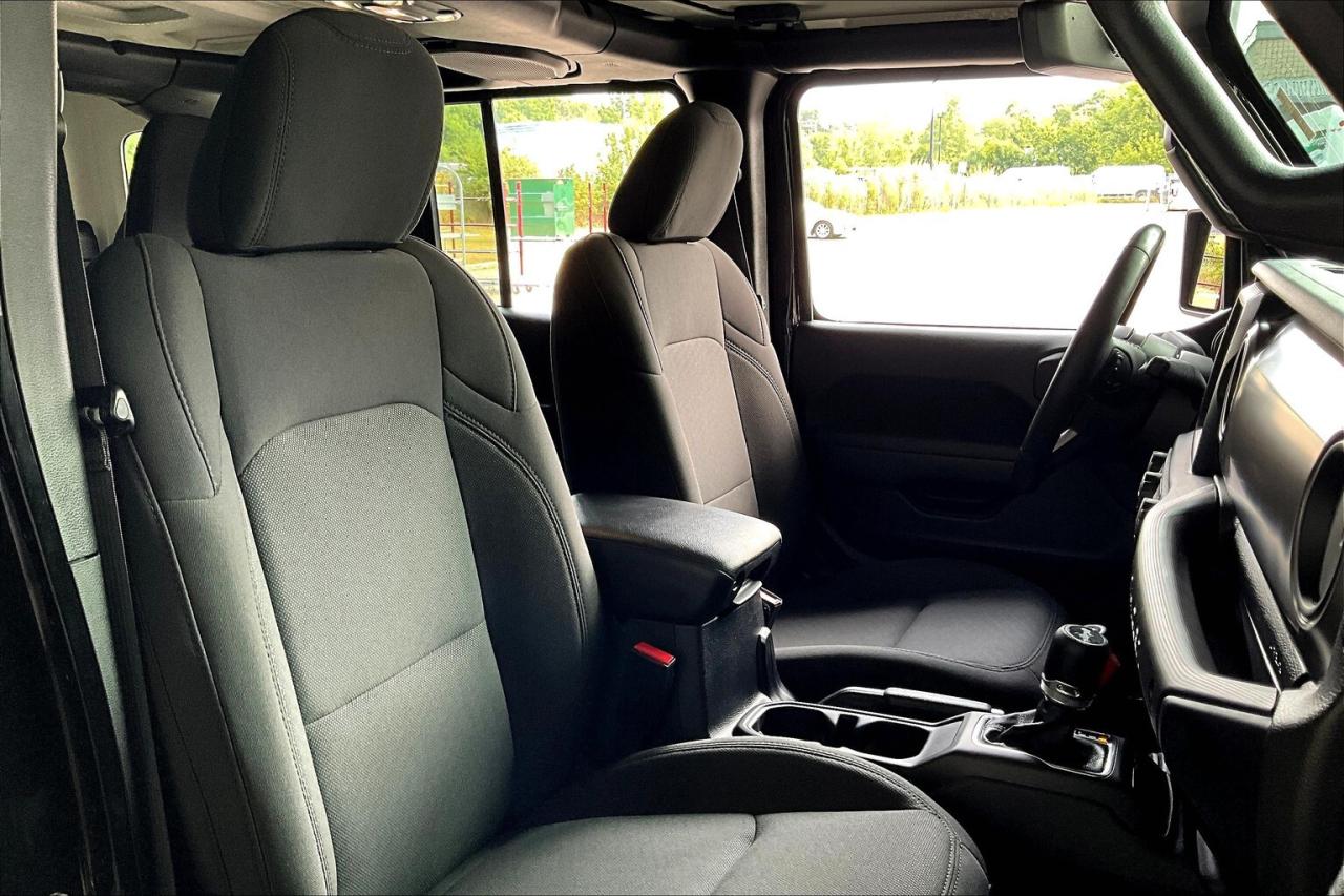 2023 Jeep Wrangler Willys 4Dr | Cold Weather | Alpine | NAV | 4X4 Photo