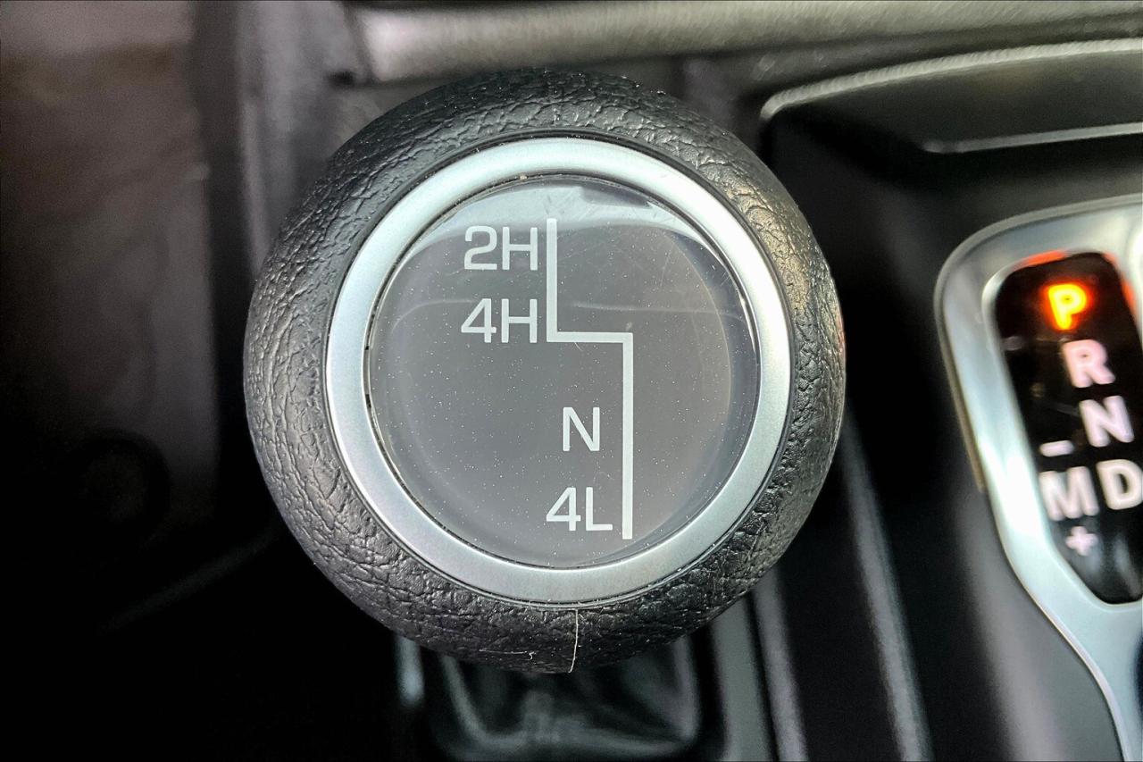 2023 Jeep Wrangler Willys 4Dr | Cold Weather | Alpine | NAV | 4X4 Photo