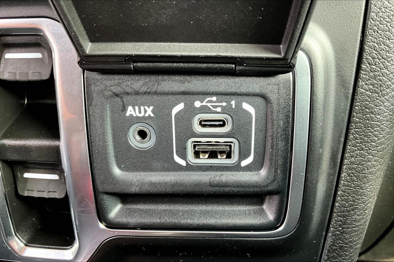 2023 Jeep Wrangler Willys 4Dr | Cold Weather | Alpine | NAV | 4X4 Photo