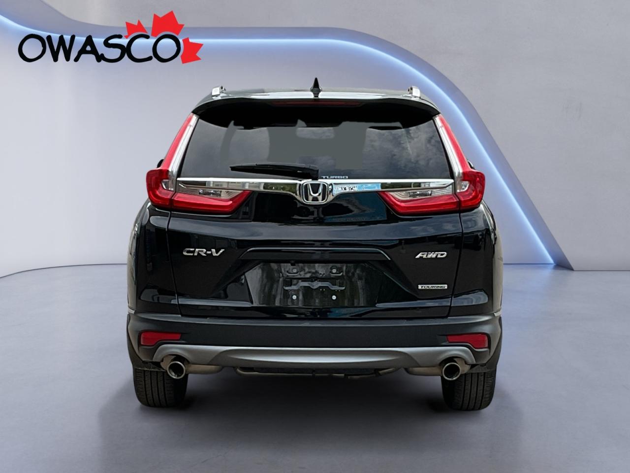 2019 Honda CR-V 1.5L Touring! Great kms! Leather! Sunroof! Photo4