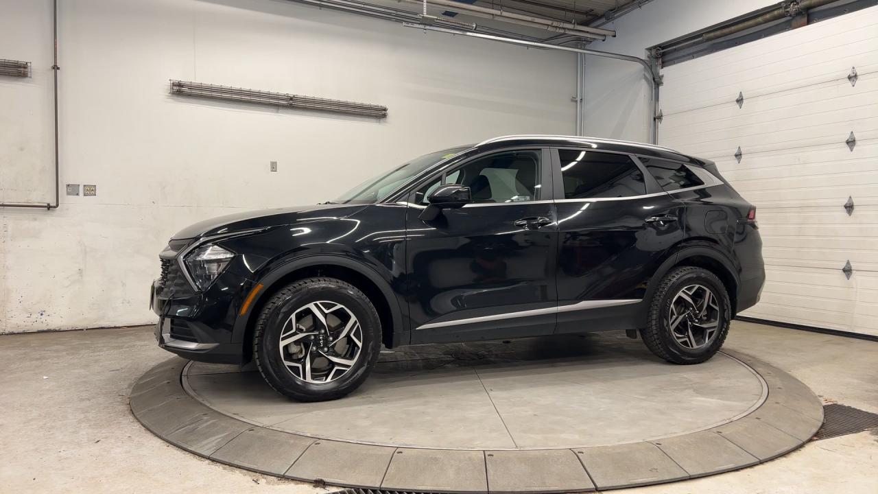 2023 Kia Sportage AWD | LOW KMS | HTD SEATS | CARPLAY | ALLOYS | A/C Photo3