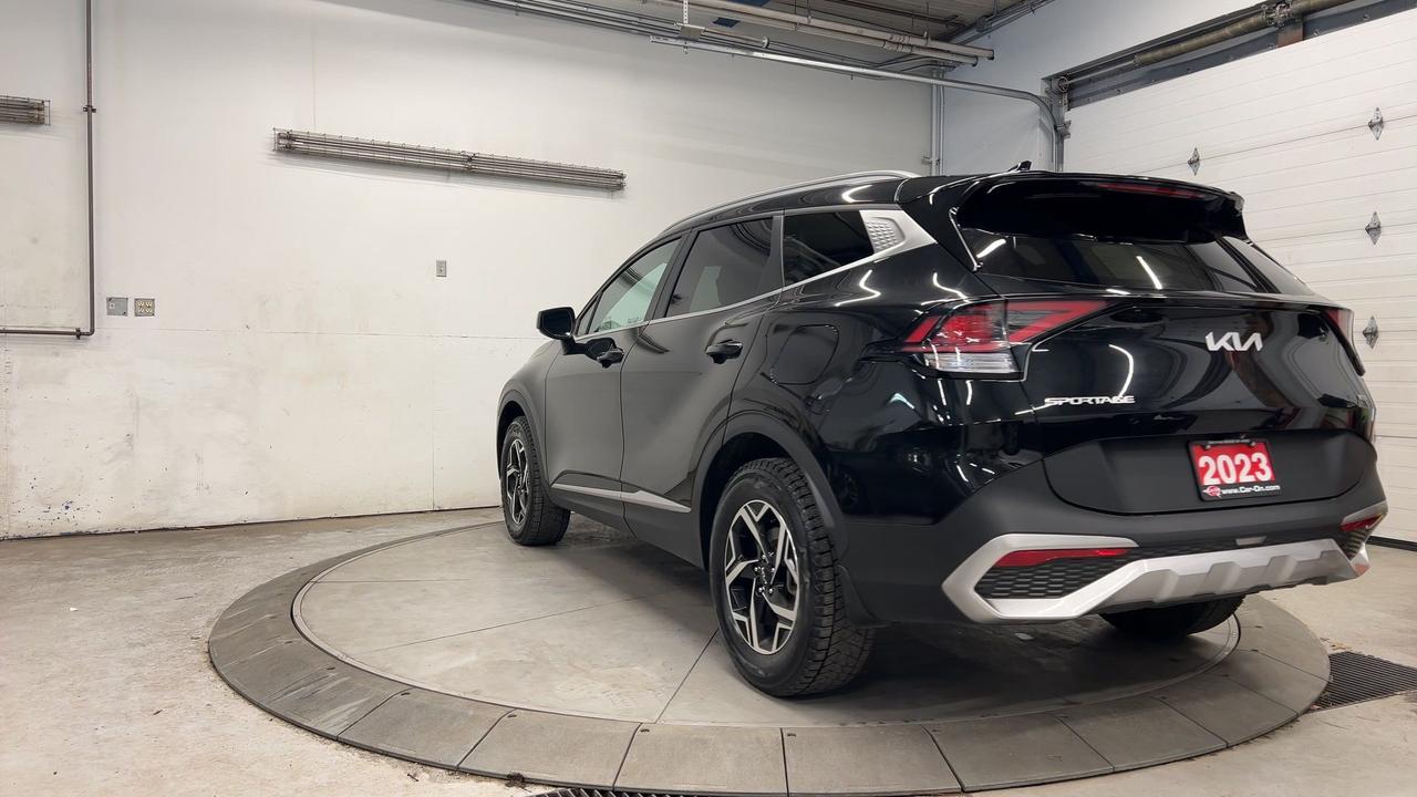 2023 Kia Sportage AWD | LOW KMS | HTD SEATS | CARPLAY | ALLOYS | A/C Photo