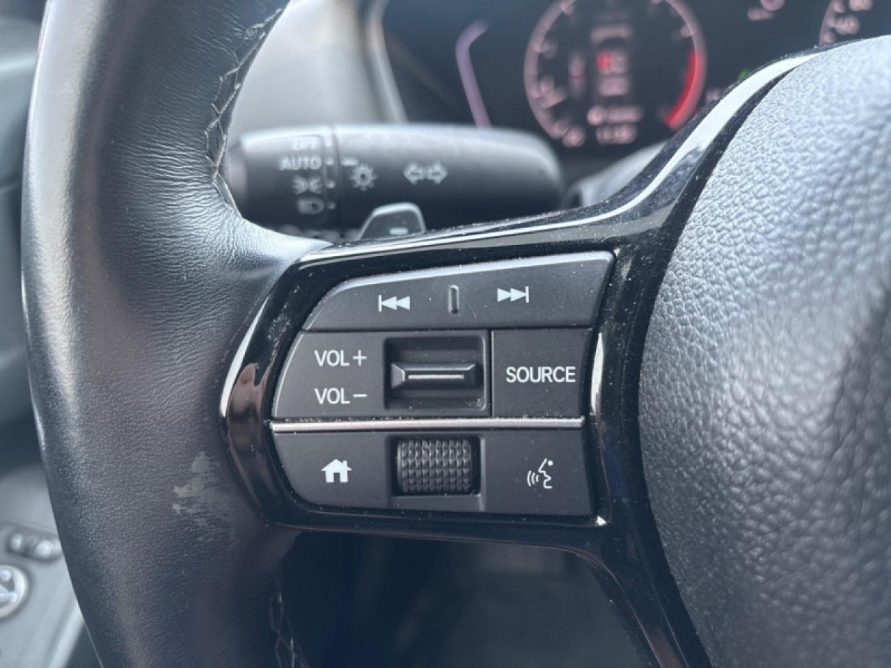 12825532
