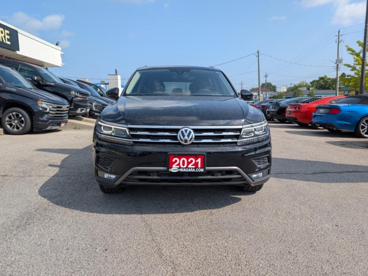 2021 Volkswagen Tiguan Highline 4MOTION  **PANO ROOF** Photo