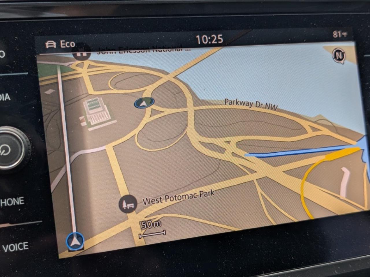 2021 Volkswagen Tiguan Highline 4MOTION  **PANO ROOF** Photo