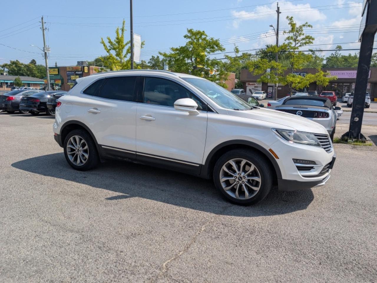 2018 Lincoln MKC Select AWD  **PANO ROOF - CLIMATE PKG** Photo