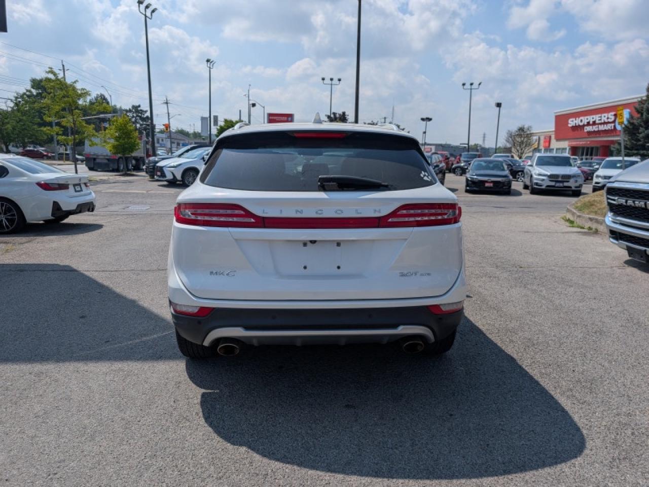 2018 Lincoln MKC Select AWD  **PANO ROOF - CLIMATE PKG** Photo