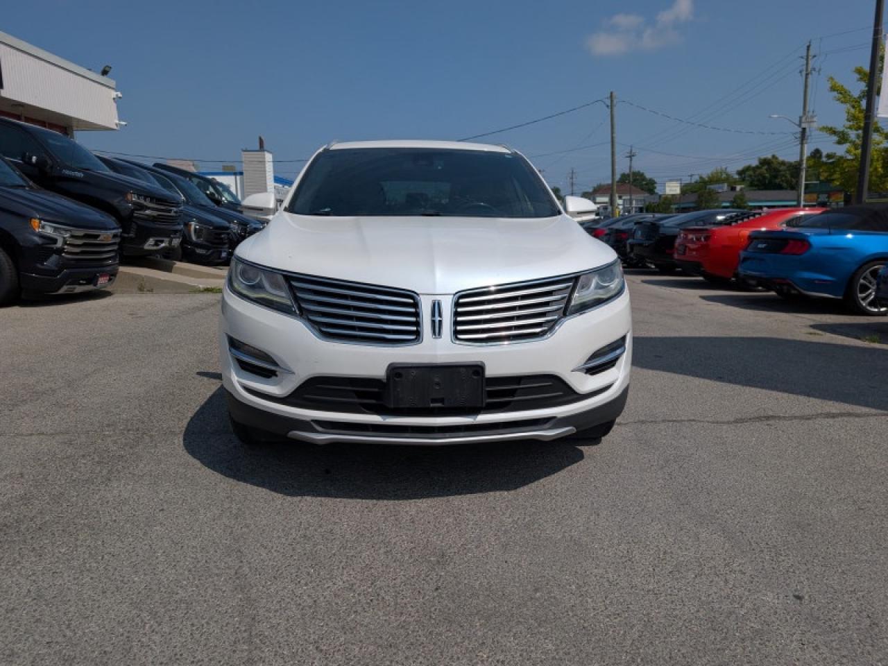 2018 Lincoln MKC Select AWD  **PANO ROOF - CLIMATE PKG** Photo