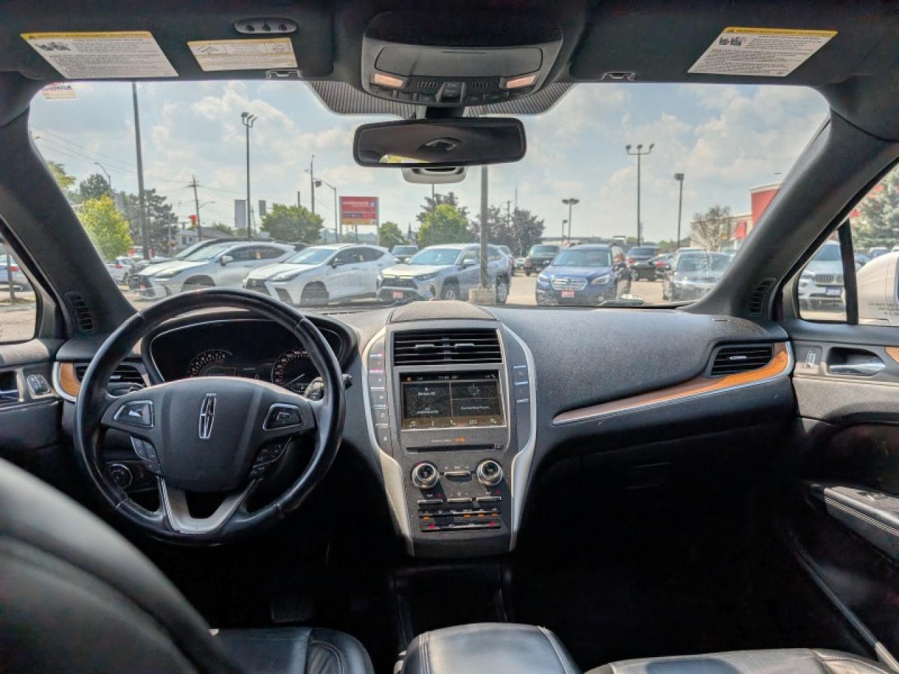 2018 Lincoln MKC Select AWD  **PANO ROOF - CLIMATE PKG** Photo
