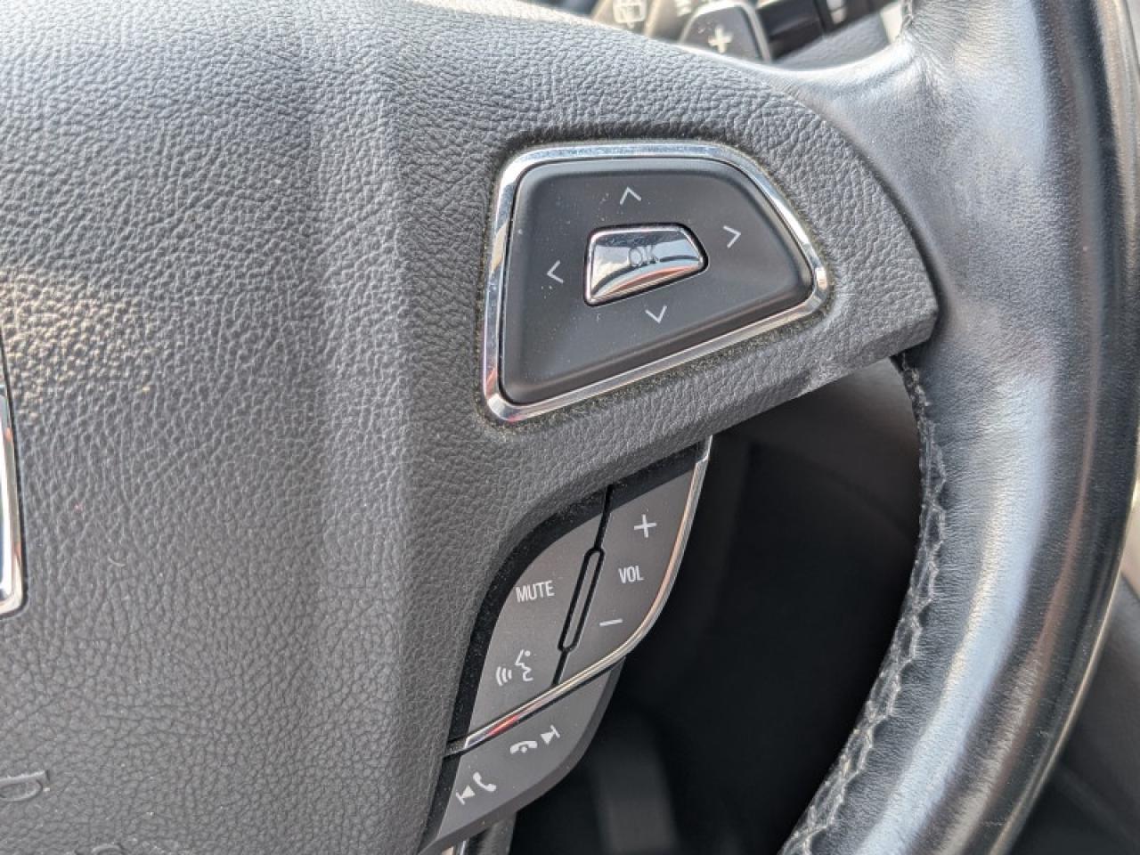 2018 Lincoln MKC Select AWD  **PANO ROOF - CLIMATE PKG** Photo