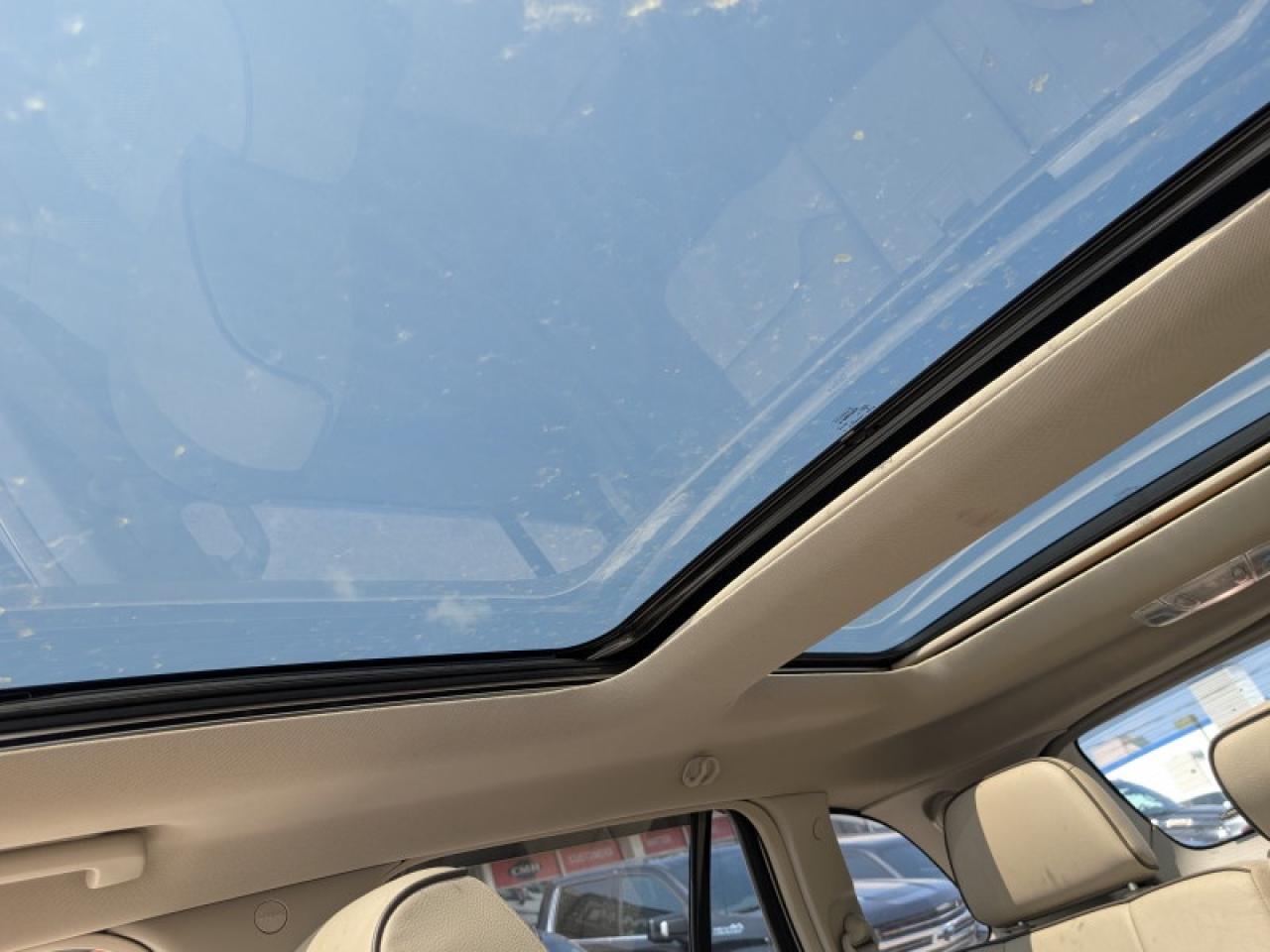 2013 Lincoln MKX V6 AWD  **PANO ROOF - PWR GATE** Photo