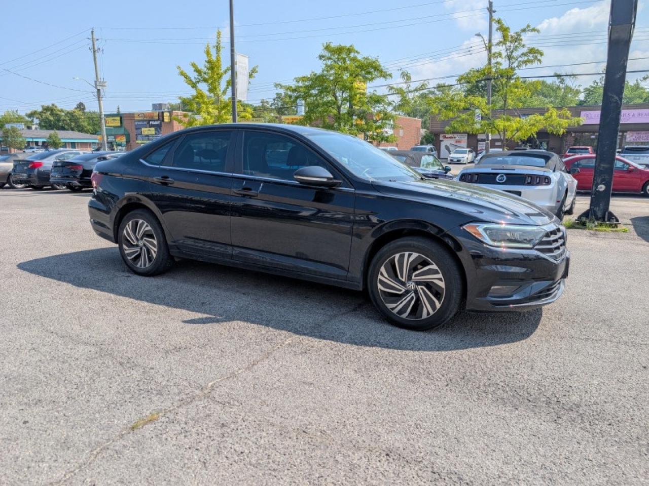 2019 Volkswagen Jetta Execline  **SUNROOF - COOLED SEATS** Photo