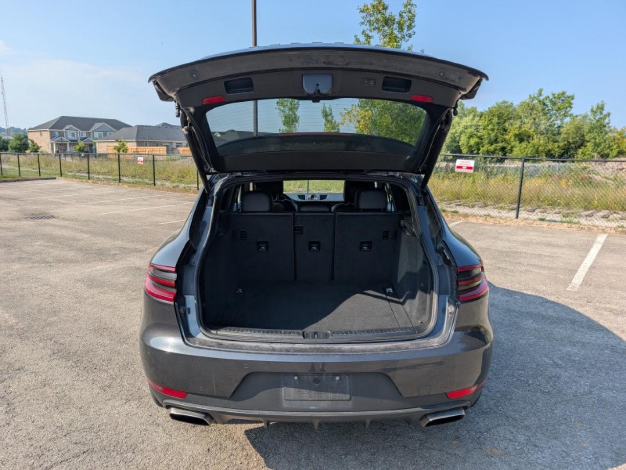 2017 Porsche Macan Premium Package Plus  **VERY CLEAN** Photo