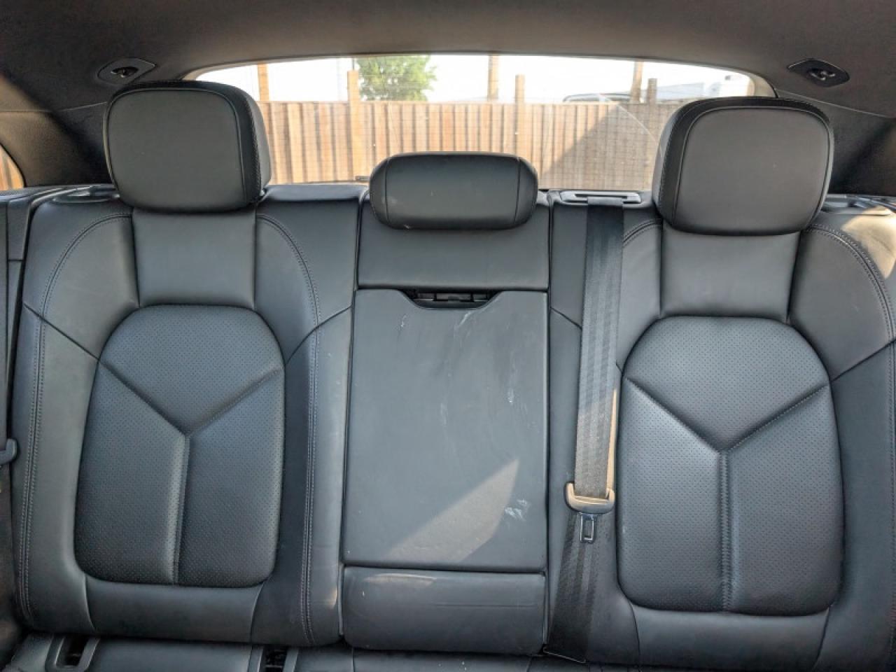 2017 Porsche Macan Premium Package Plus  **VERY CLEAN** Photo