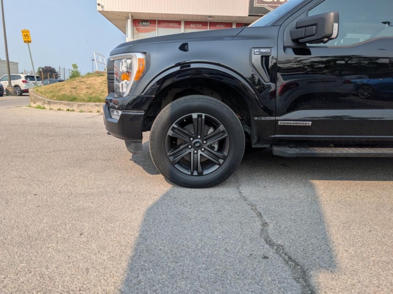 2021 Ford F-150 XLT  **FULL HYBRID - PANO ROOF** Photo