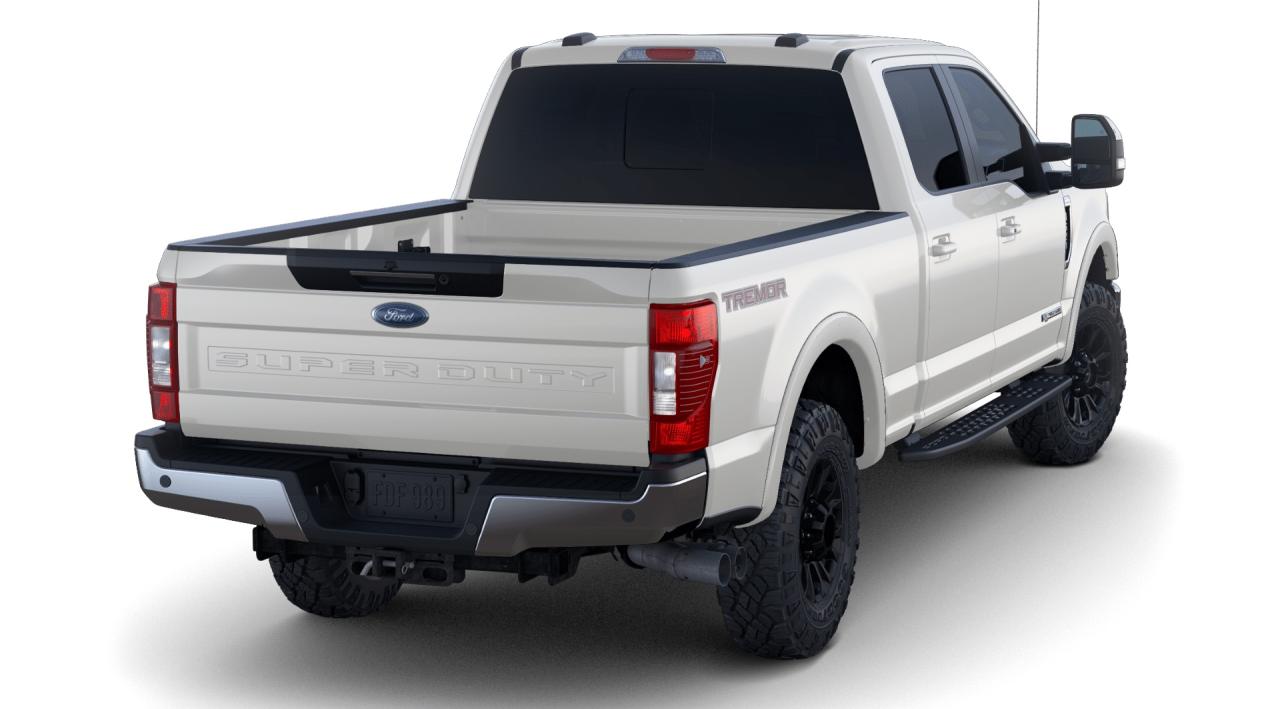 2022 Ford F-250 Super Duty SRW LARIAT 4WD Crew Cab 8' Box Photo2