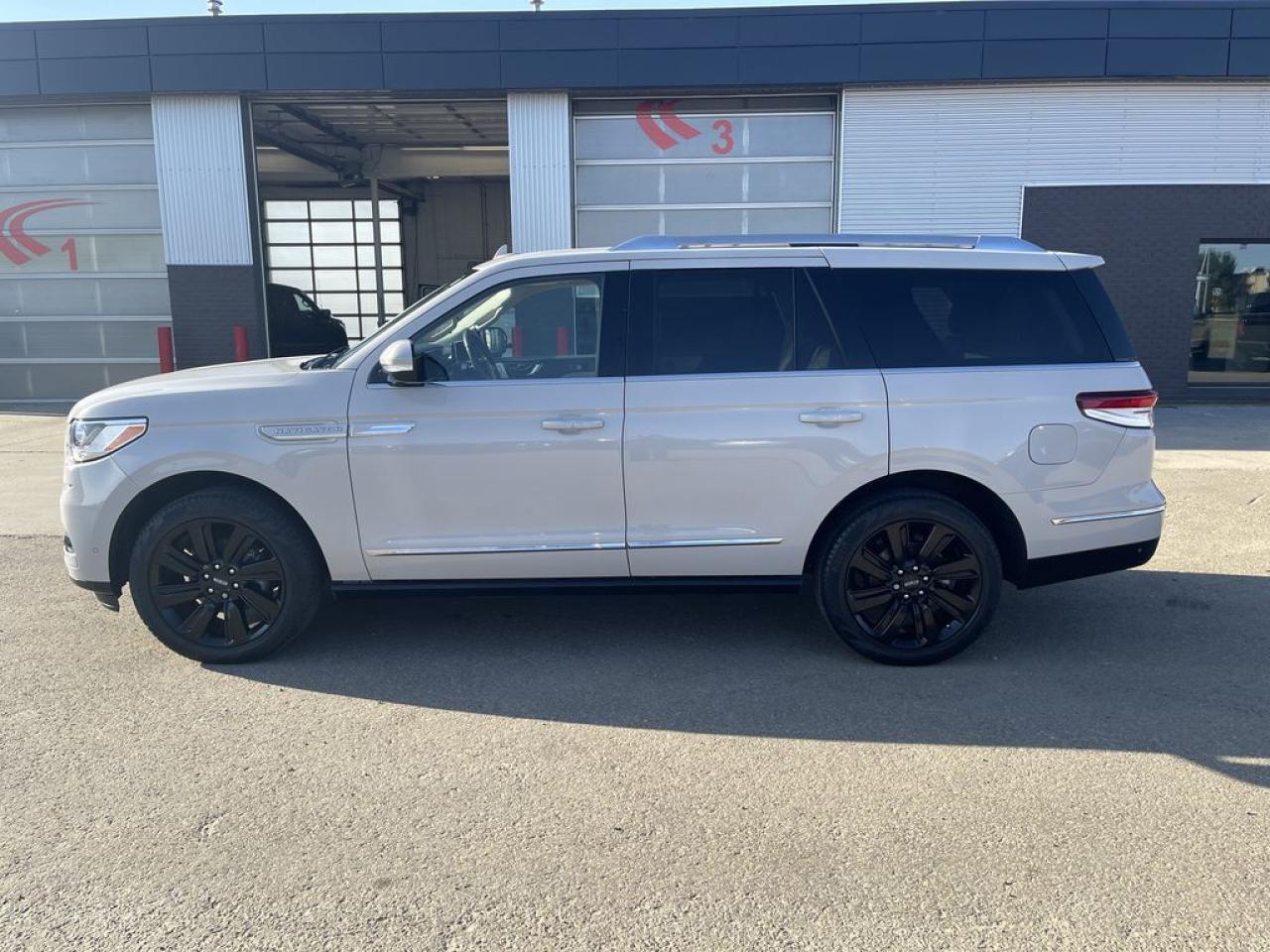 2022 Lincoln Navigator Reserve Photo5