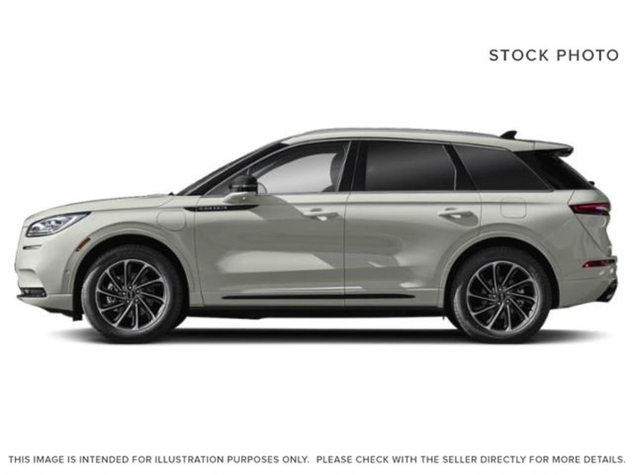 2021 Lincoln Corsair Grand Touring Photo5
