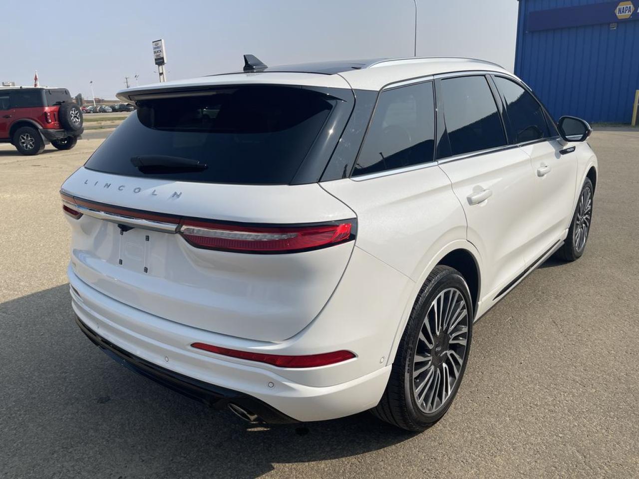 2021 Lincoln Corsair Grand Touring Photo5