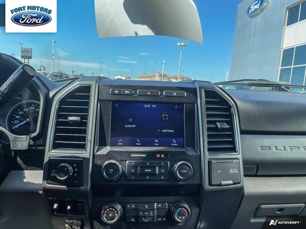 2020 Ford F-350 XLT Photo5