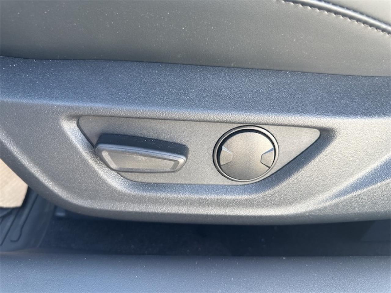 12825871