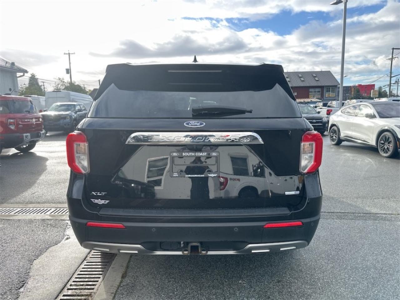 2020 Ford Explorer XLT Photo