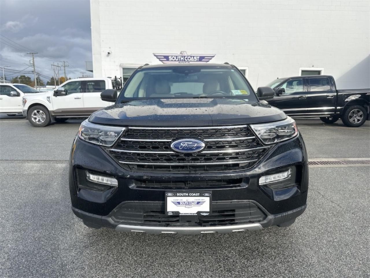 2020 Ford Explorer XLT Photo5