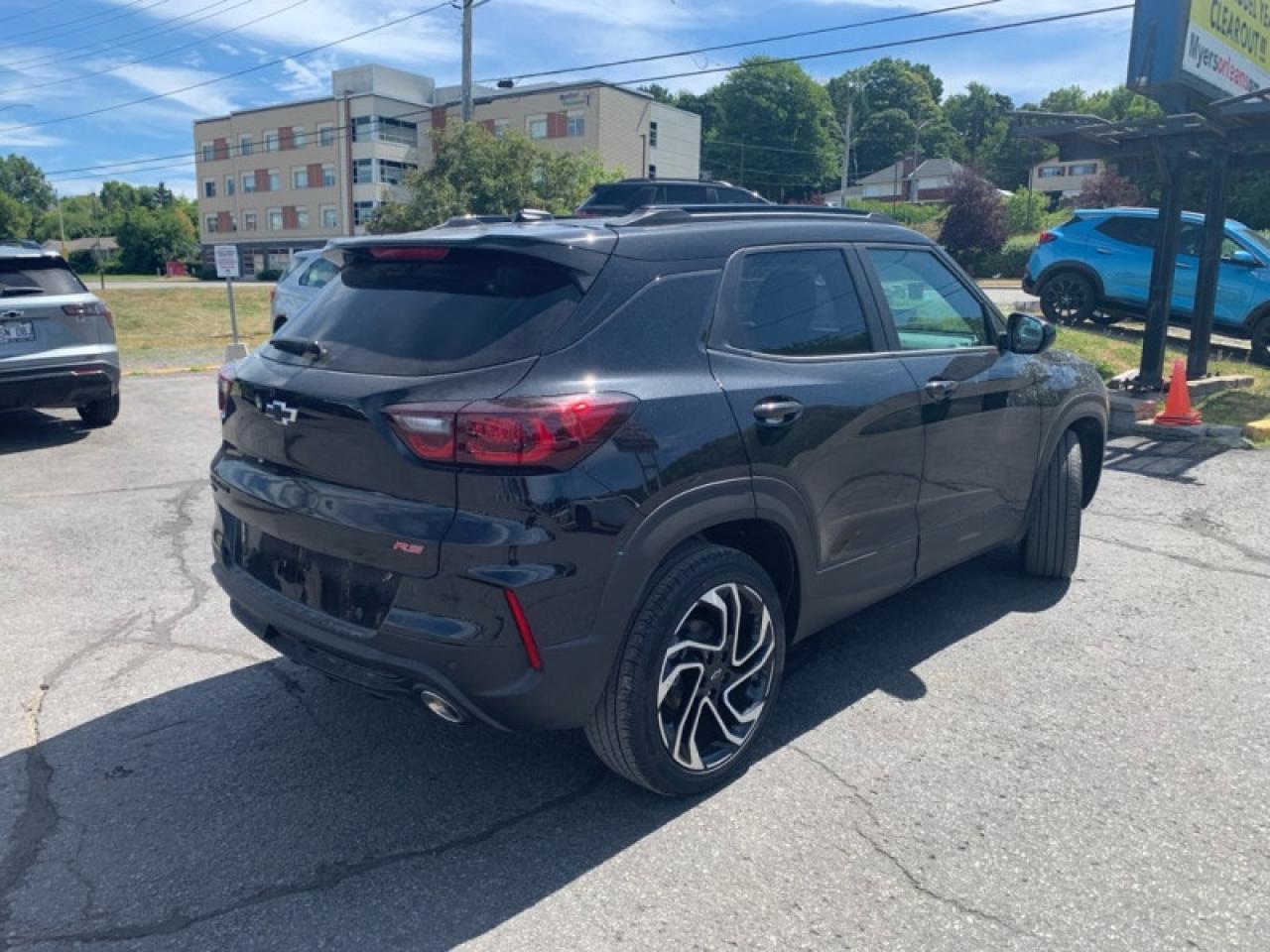 2026 Chevrolet TrailBlazer RS  - Sunroof - Power Liftgate Photo4