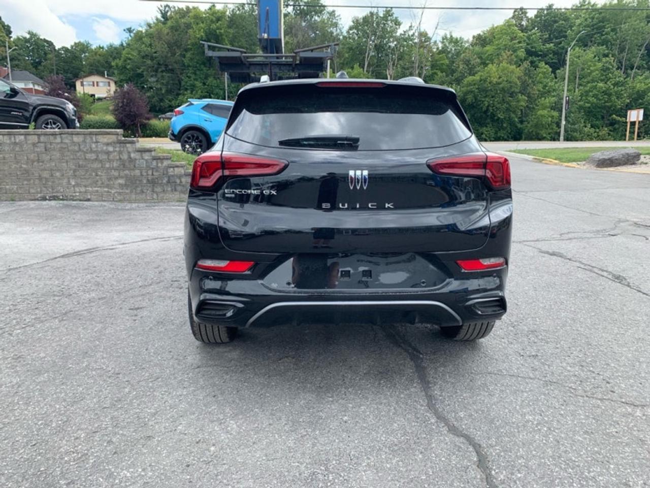 2026 Buick Encore GX Sport Touring Photo