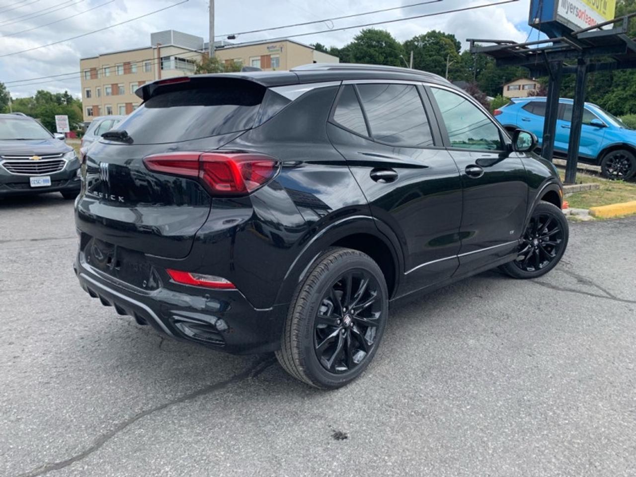 2026 Buick Encore GX Sport Touring Photo4