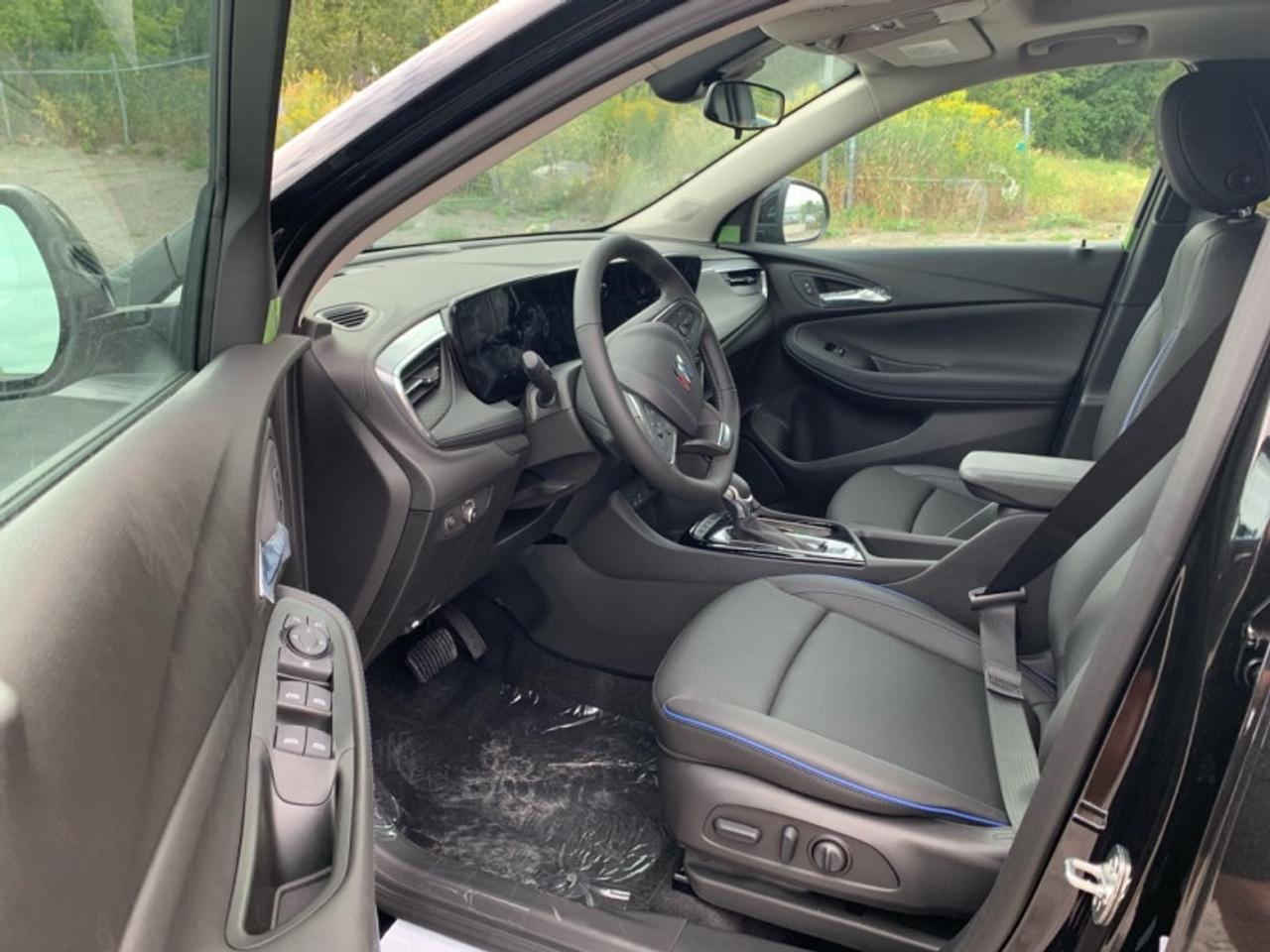 2026 Buick Encore GX Sport Touring Photo