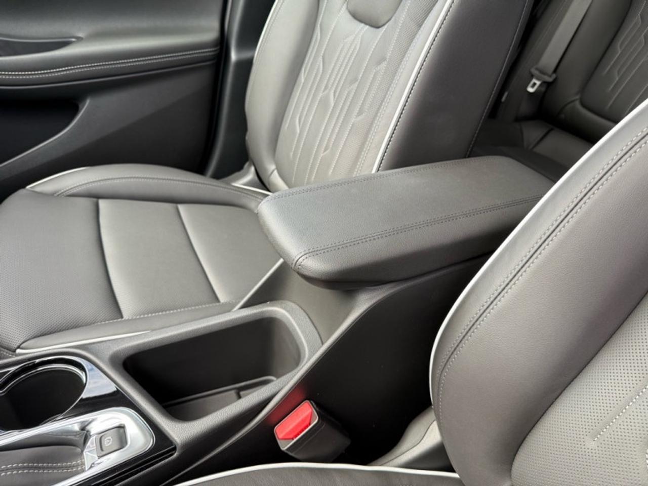 2026 Buick Encore GX Avenir  - Leather Seats - Sunroof Photo