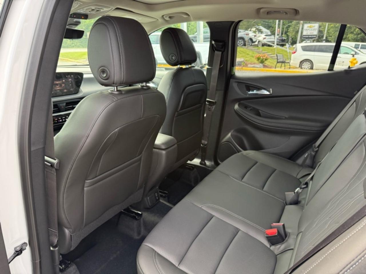 2026 Buick Encore GX Avenir  - Leather Seats - Sunroof Photo