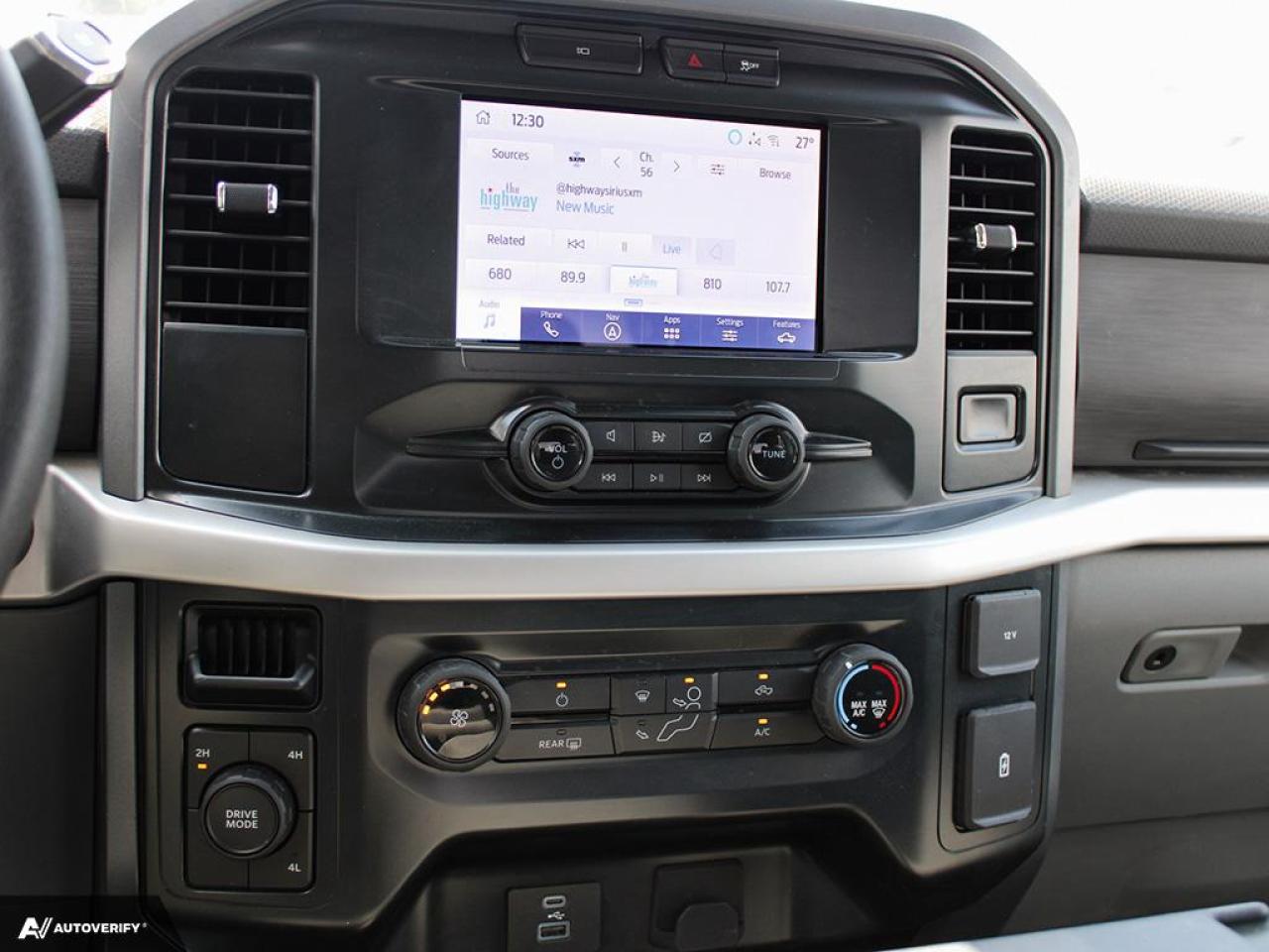 2022 Ford F-150 XLT Photo