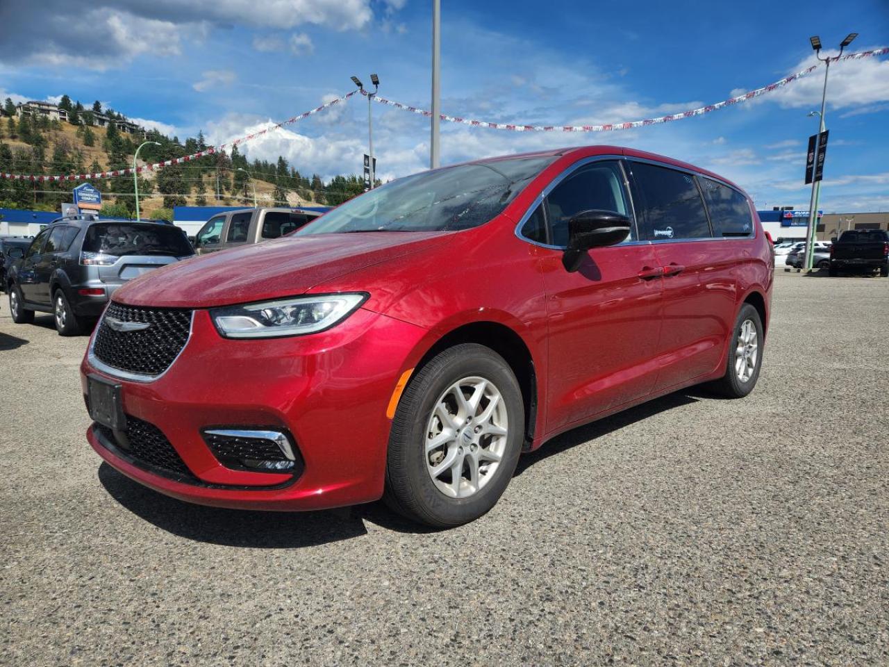 Used 2024 Chrysler Pacifica Touring-L for sale in Kelowna, BC