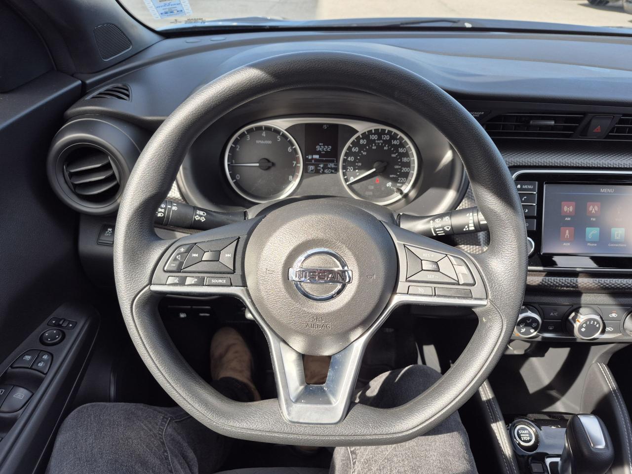 2019 Nissan Kicks S Photo7