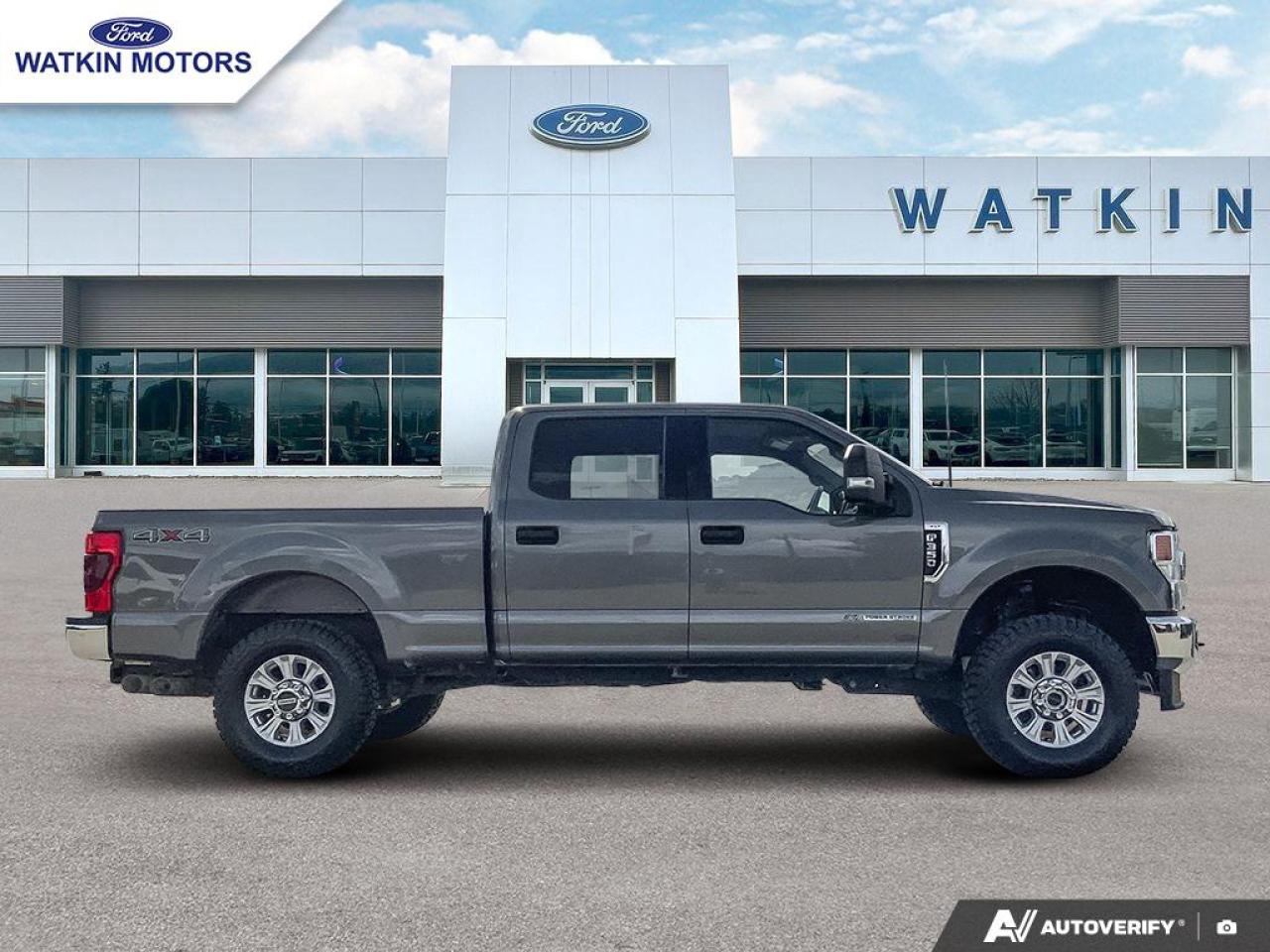 2022 Ford F-350 Super Duty 4X4 XLT 160"WB 6.7 DIESEL Photo29